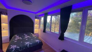 Greenside Apartment 3 - 4