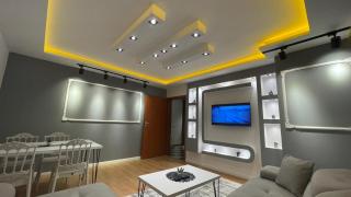 Greenside Apartment 3 - 8