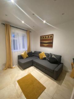 Dannifar Guest House - Londen - 9