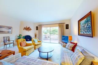 Foothills Living - 4