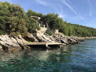 Secluded fisherman's cottage Cove Vela Studena, Brac - 20904 - 8