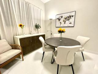Stunning 2-Bedroom Apartment - 3