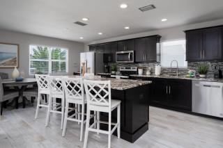 Shells N Sunshine! Getaway Destination Just Minutes from the White Sandy Beaches of Fort Myers! home - Fort Myers Beach - 1