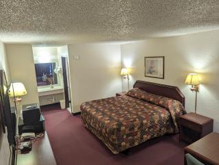 Luxury inn - Mustang - 7