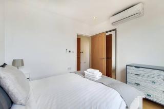 BR6 - Beautiful 1 Bed Flat in Heart of Borough - London - 4