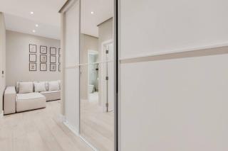 9 Borough Apartments - Spacious 2-Bed, 2-Bath Steps from London Bridge - 2