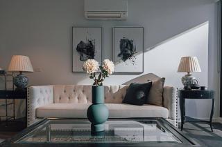 Chic Urban Oasis - 7