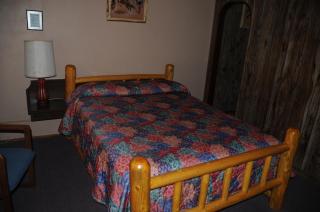 Rainbow Motel - Thermopolis - 8