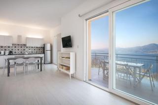 Villa Malù - APT Mara - Piscina e vista lago - 1