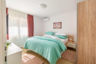 City Apartment 4 & 6 - 0