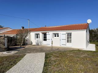 Maison 3 pièces avec jardin clos, terrasse, et équipements à 1,9 km de la plage - 6 couchages - FR-1-224-779 - Saint-Gilles-Croix-de-Vie - 0