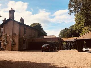 Somerleyton Meadows - Somerley House plus Hut & Hot Tub - 3