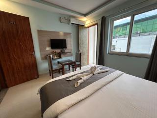 Hotel Kaanha Residency Inn By Shree Krishna Hospitality - 3