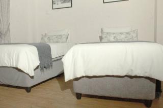 Ribbon 210's Two bedroom apartment - Gaborone - 8