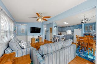 Assateague Pointe ---12401 Windlass Way - 8