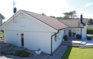 Amazing Home In Västra Frölunda - Västra Frölunda - 4