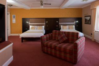 Rogerthorpe Manor Hotel - Pontefract - 9