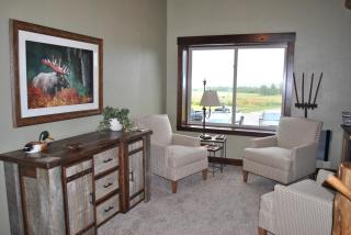 Fin and Feather Inn - 1