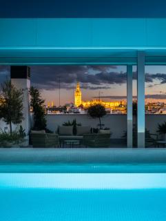 nQn Aparts & Suites Sevilla - Sevilla - 6