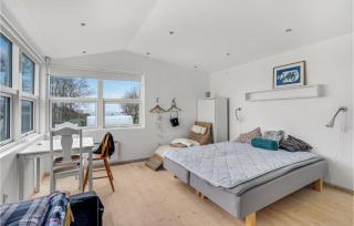 Awesome Home In Kirke Hyllinge With House Sea View - Kirke-Hyllinge - 3
