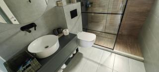 Luxury apartment Private parking self check-in51 - Craiova - 3