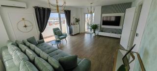 Luxury apartment Private parking self check-in51 - Craiova - 0