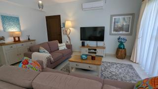 Stylish Garden Apartment at Paphos Harbour - Paphos - 9