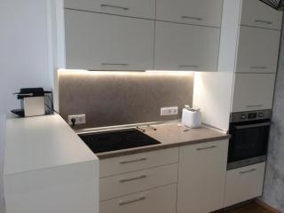 Vienna Belvedere und Hauptbahnhof Apartment - Vienna - 9
