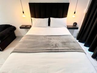 Industrial CHIC Apartment 113 - Fibre WiFi, washing machine & sunny balcony - Joanesburgo - 4