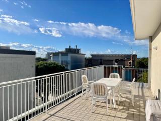 Palazzo Masotto - Carraro Immobiliare Jesolo - Family Apartments - Lido di Jesolo - 4