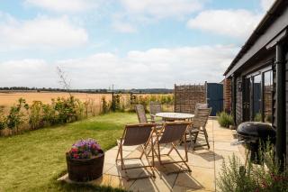 Linseed Barn- Stamford Holiday Cottages - 7