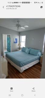 17 Nettles Blvd - 7