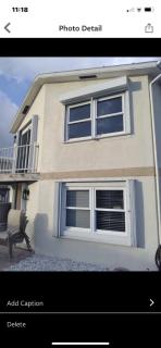 17 Nettles Blvd - 5