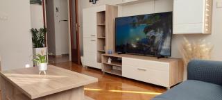 Nikolic Apartment - Makarska - 1