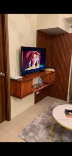 Horizon 101 CCLX Sea View Unit 47F - Cebu City - 4