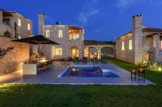 Villa with private pool in Chersonissos - Hersonissos - 0