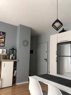 Pandora’s City Apartment - Tirana - 3