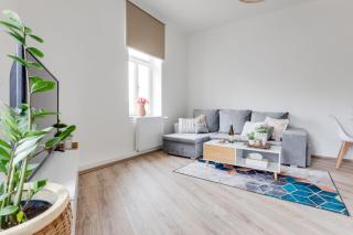 Modern, bright and spacious apartment - 6