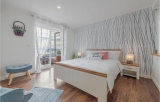 Amazing Home In Stinica - 4