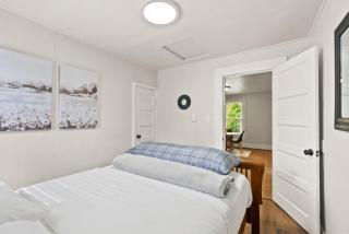 2-Bedroom Bungaloo nestled close to Urban Centers - Vancouver - 8