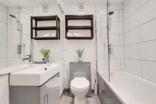 AR1 - 1 Bed Apartment in Heart of Fulham Broadway - by Short Stories London - 2