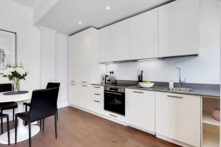 DG1 - Family-Friendly 2-Bed with Garden in Acton - by Short Stories London - 4