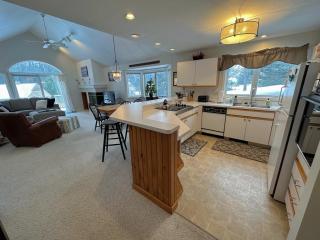 F14 Bretton Woods Condo along golf course short walk from Omni Mount Washington Hotel - Carroll - 4