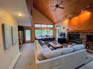 MWP59 Mount Wash Place Townhome fireplace large deck yard - Carroll - 8