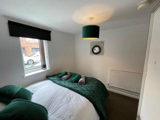 1 Bed @ Factory Quater - Chard St - 7