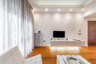 Easylife - Lussuoso trilocale con balcone e vasca idromassaggio in zona Barona - Milan - 4