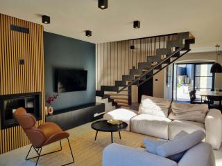 Villa Qualia - Heated pool, 4 bedrooms, 2 kitchens, Stylish interior - Srbinjak - 2