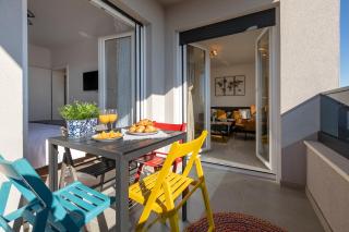 Sunny Island Apartment - Trogir - 0