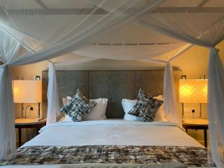 Governor's Residence - 8