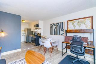 Upscale and Modern Ocean View Queen Suite!- Sea Mist 50707 - Myrtle Beach - 4